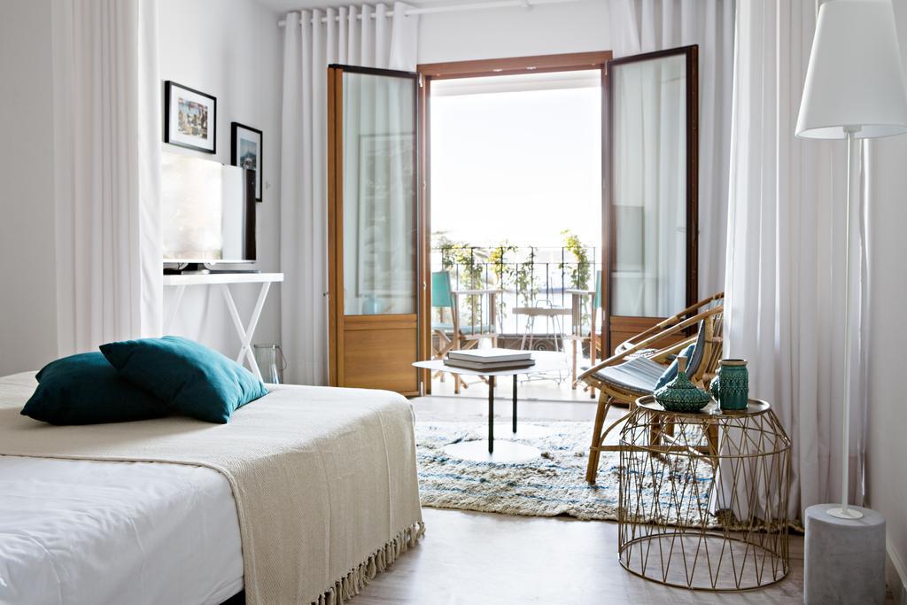 Cbbc Suites Port Vell Ibiza città